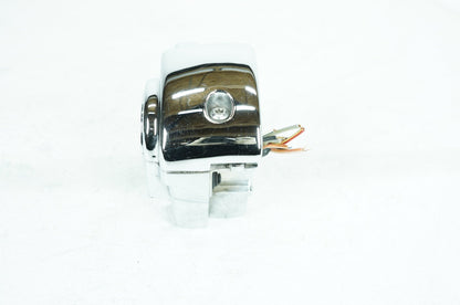 2007 - 2011 Harley-Davidson Touring Street Glide Right Engine Start Kill Switches Controls 71684-06A