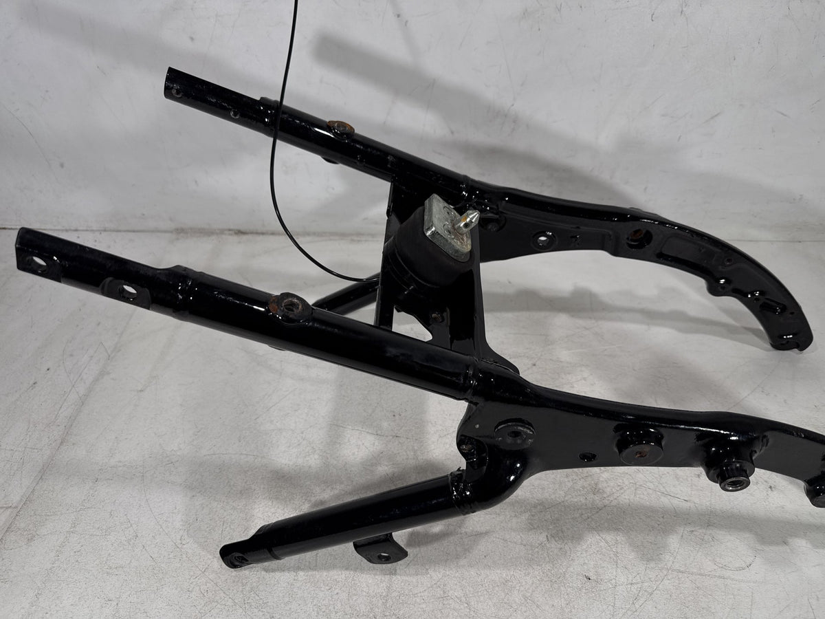 2011 Harley Electra Touring Police OEM Rear Back Sub Frame Rail Bar 48079-09BHP
