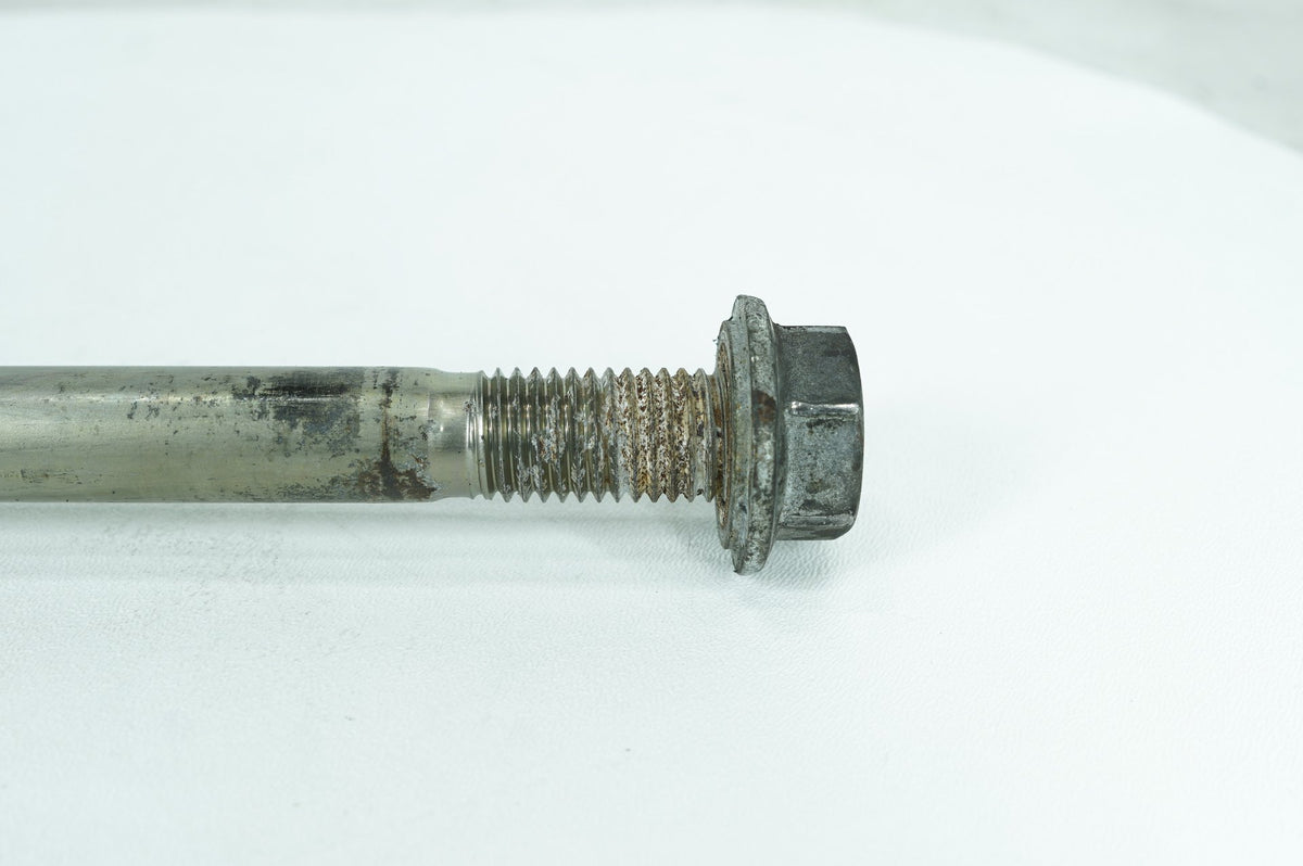 2007 - 2017 Harley-Davidson Dyna Switchback Rear Fork Swingarm Pivot Bolt Shaft 47641-06