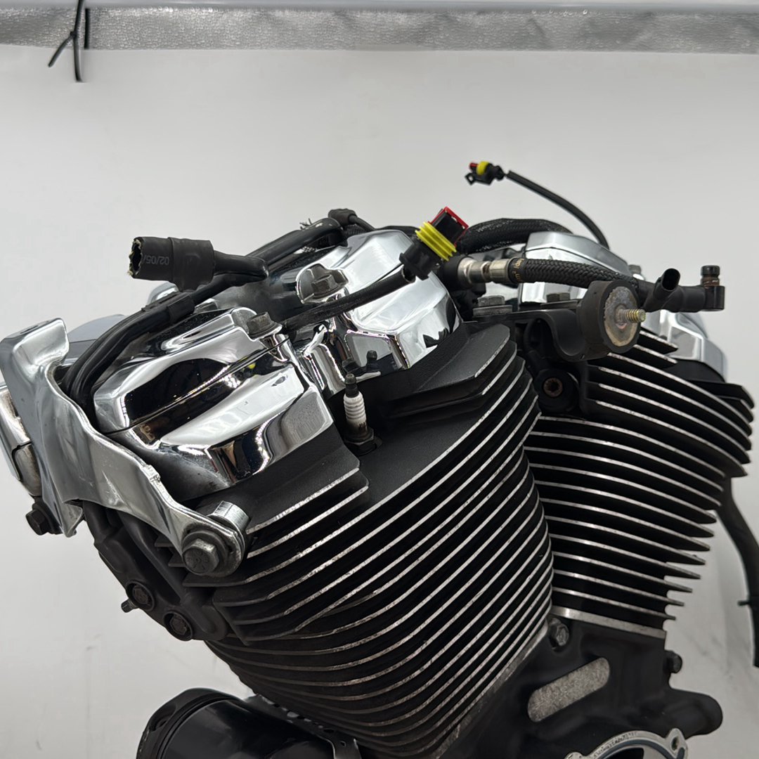 2018 Harley Electra Glide Touring Ultra FLHTCU OEM EFI Milwaukee M8 107 Engine Motor