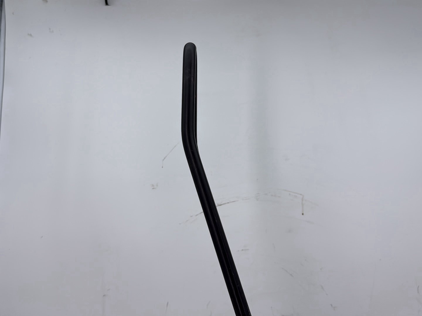 2004 Harley Road King Touring Custom FLHRSI OEM Rear Back Sissy Bar Rail Sissybar