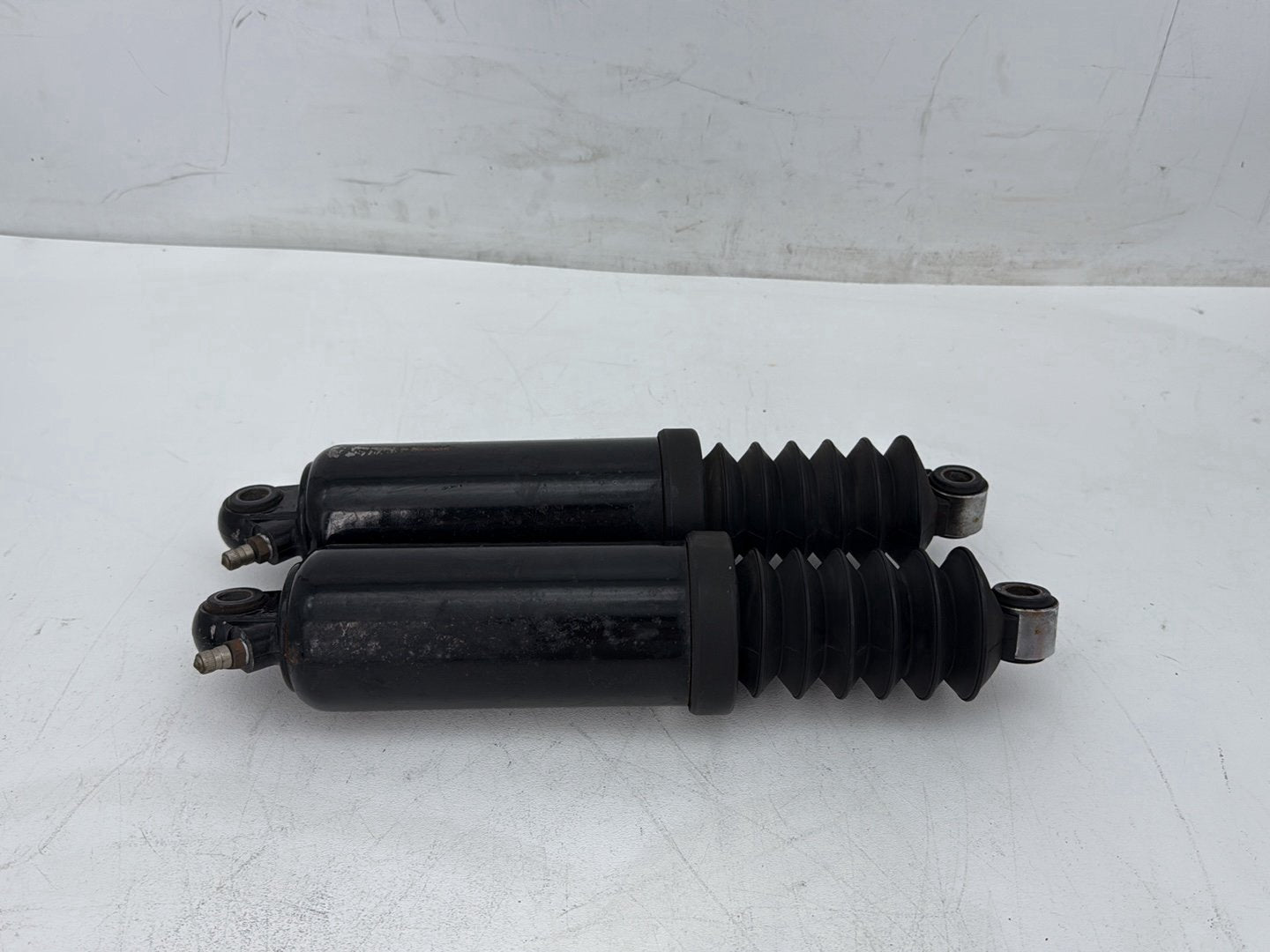 2009 Harley Sportster 883 Low XL883L OEM Rear Left Right Shock Absorbers