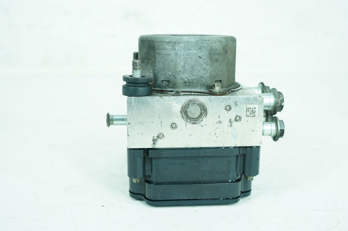 2017 - 2025 Harley-Davidson Touring Electra Glide Ultra ABS Brake Pump & Control Module 41100046