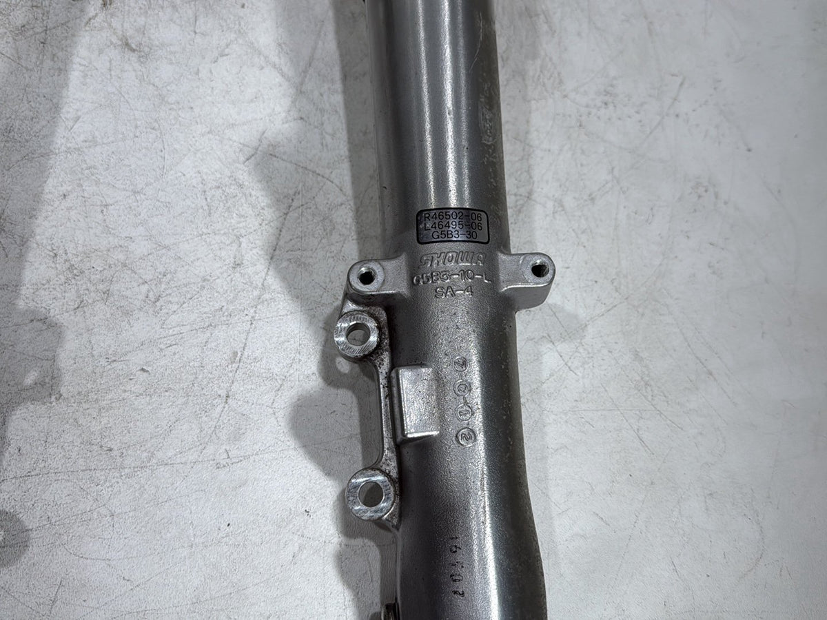 2007 Harley Electra Glide Touring OEM Front Triple Tree LH RH Fork Legs Sliders