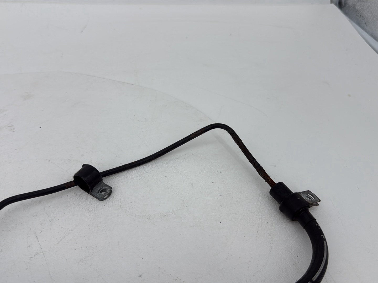 2004 - 2013 Harley-Davidson Sportster 883 Custom Front Brake Hose Line Pipe 45449-04