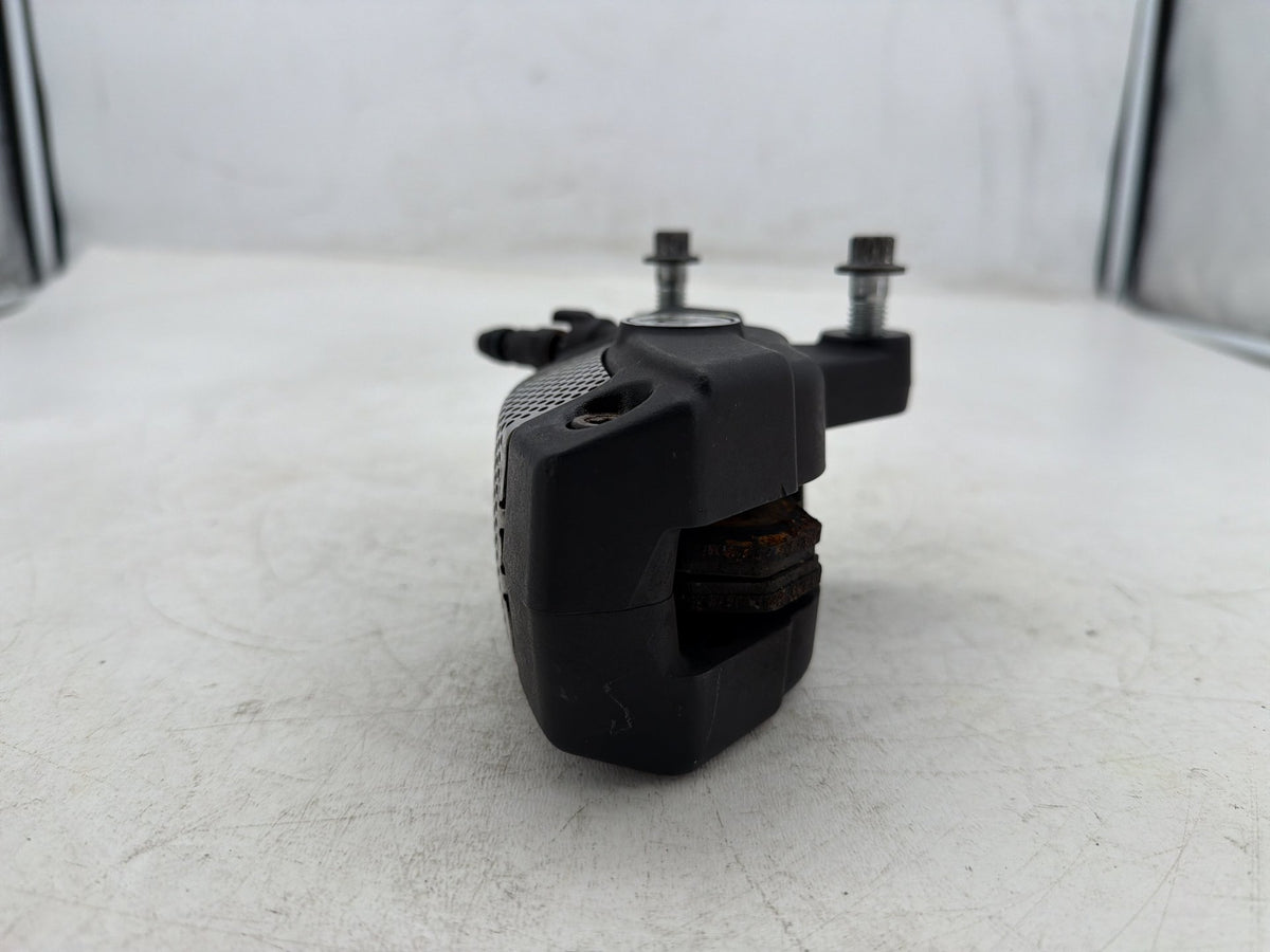 2009 Harley Street Glide Touring FLHX OEM Front Right 1 Brake Caliper