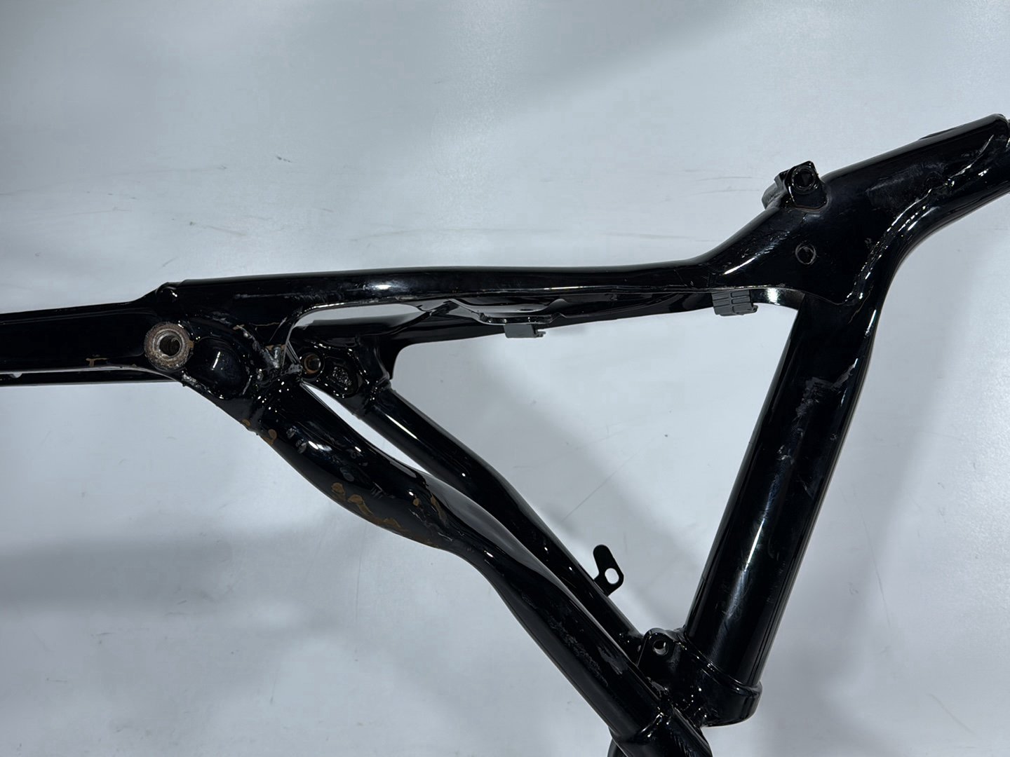 2006 Harley Sportster XL883C 883 Custom OEM Body Main Frame Chassis NO Title