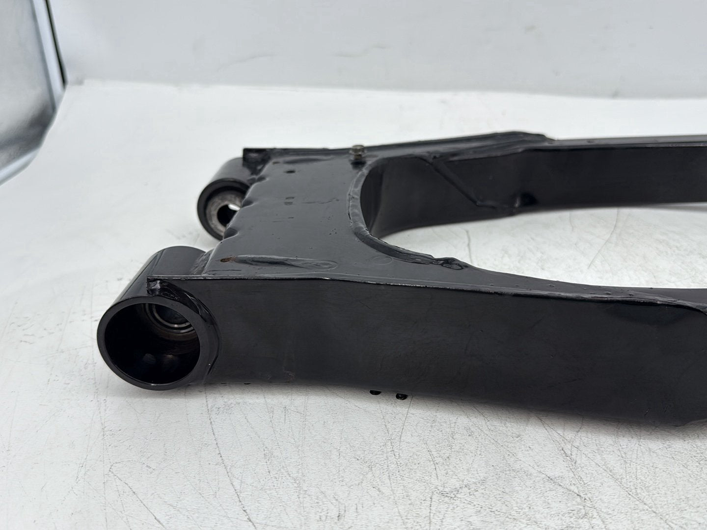 2008 Harley Electra Glide Touring Ultra FLHTCUI OEM Rear Fork Swingarm Swing Arm