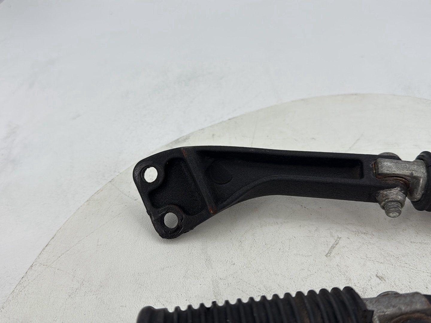 2012 Harley Dyna Fat Bob FXDF 103 OEM Passenger Left & Right Foot Pegs