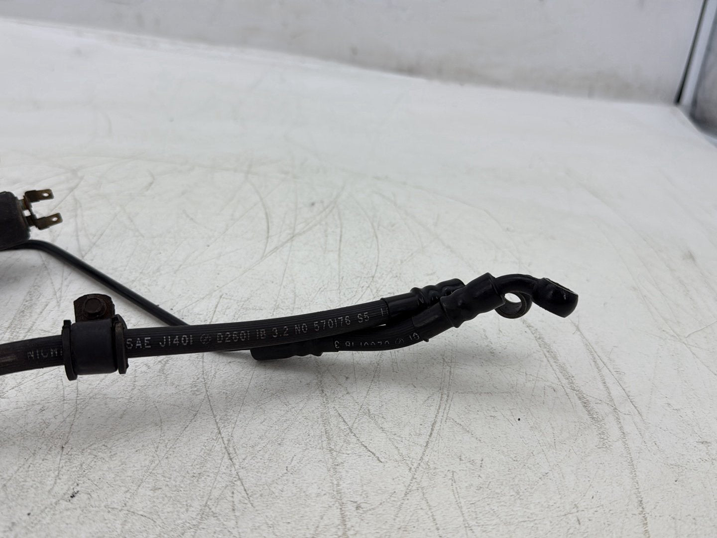 2004 Harley Sportster XL883C 883 Custom OEM Rear Brake Hose Line Pipe