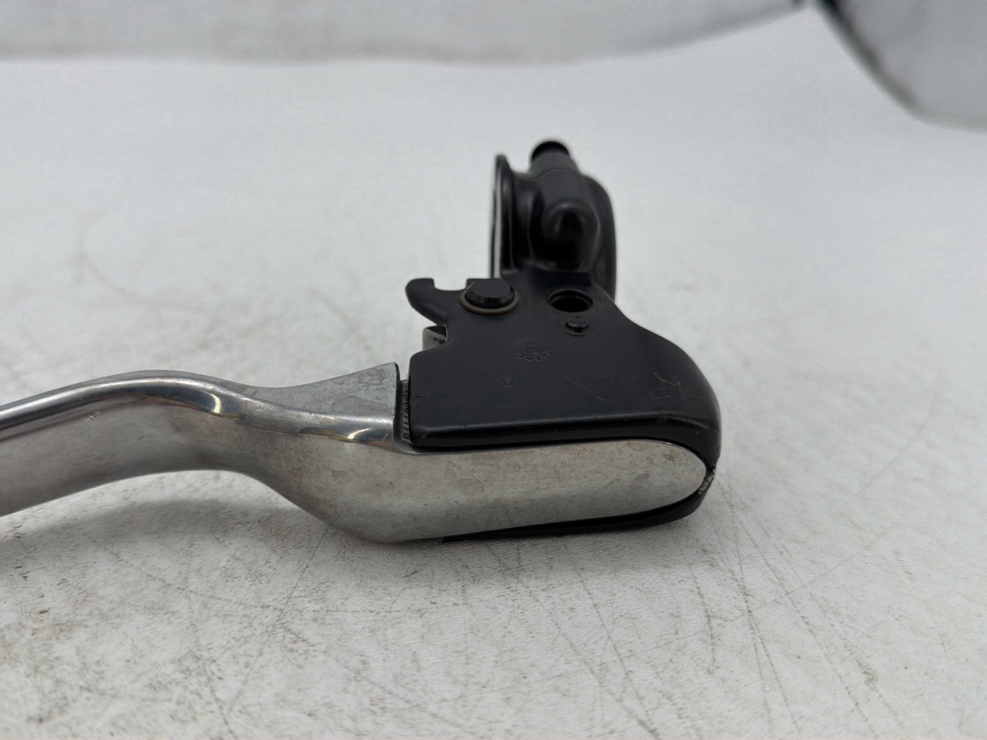 2013 Harley Street Glide Touring FLHX OEM Front Left Hand Clutch Control Lever