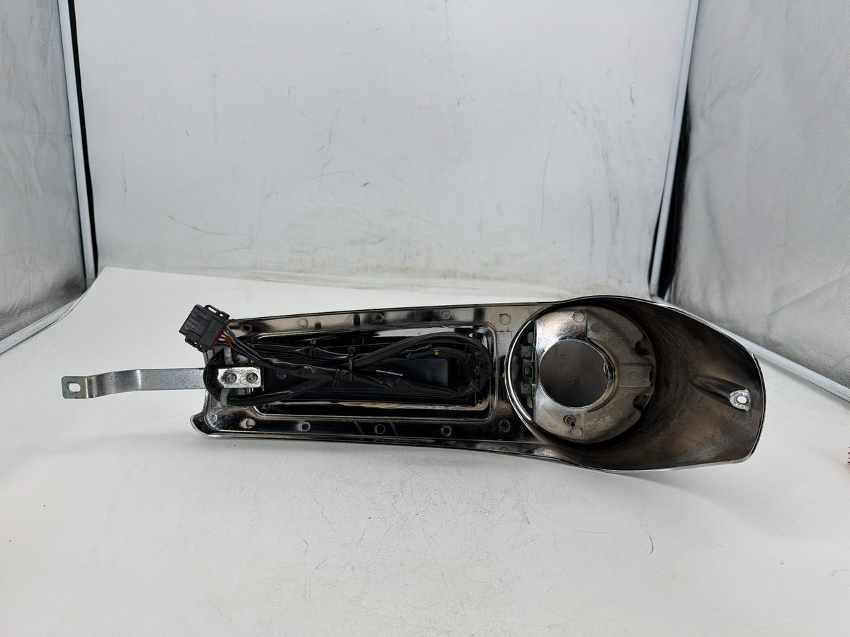 2011 Harley Electra Glide Touring Ultra OEM Fuel Gas Tank Dash Console NOKey