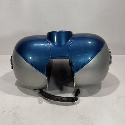 1999 - 2006 Harley-Davidson Touring Electra Glide Ultra Fuel Gas Tank Gasoline Reservoir  	61356-03