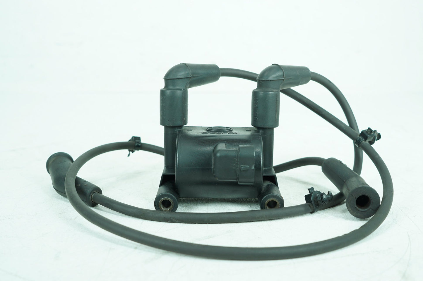 2007 - 2012 Harley-Davidson Touring Electra Glide Ultra Ignition Coil Spark Plugs Cable 31696-07A