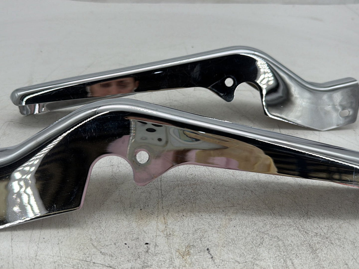 2005 Harley Electra Glide FLHTI Rear Fender Struts Bracket OEM Left Right