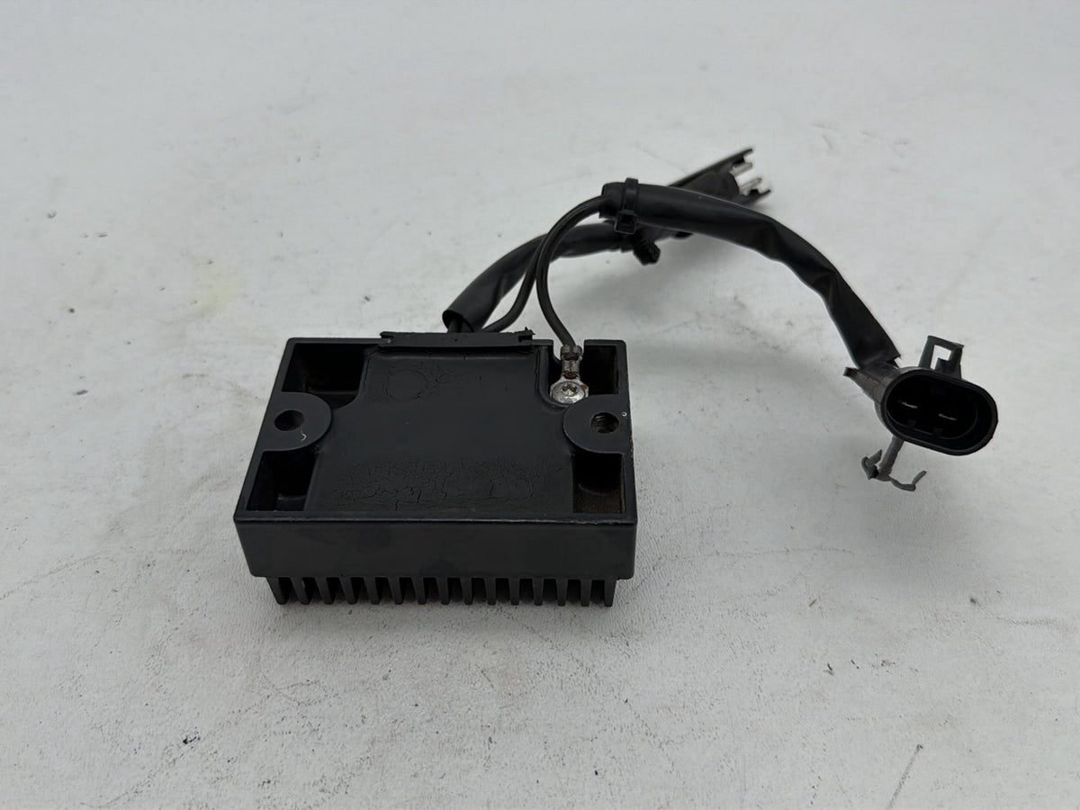 2006 Harley Sportster 883 XL883 OEM Voltage Regulator Rectifier