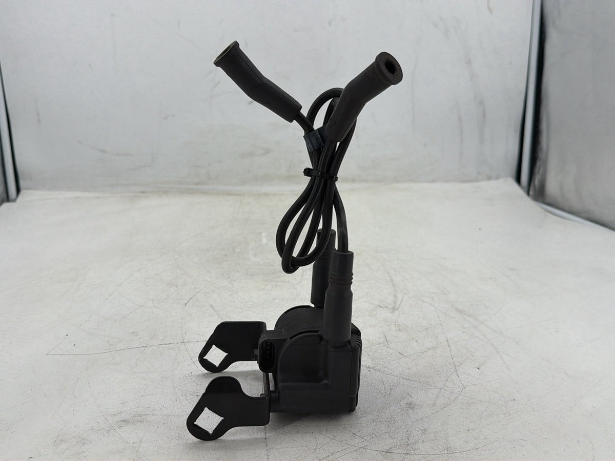 2006 Harley Electra Glide Touring Ultra FLHTCUI OEM Ignition Coil Spark Plugs Cable