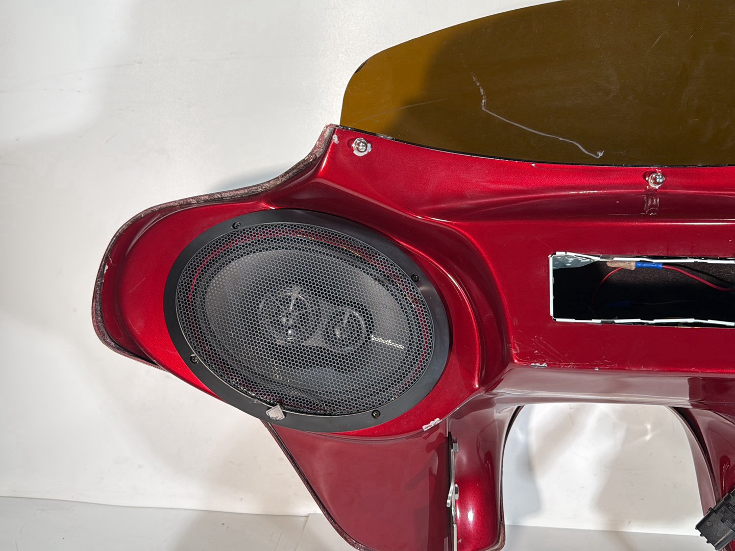 1986 - 1998 Harley-Davidson Softail Heritage Classic Front Outer Batwing Fairing Cover 58236-96