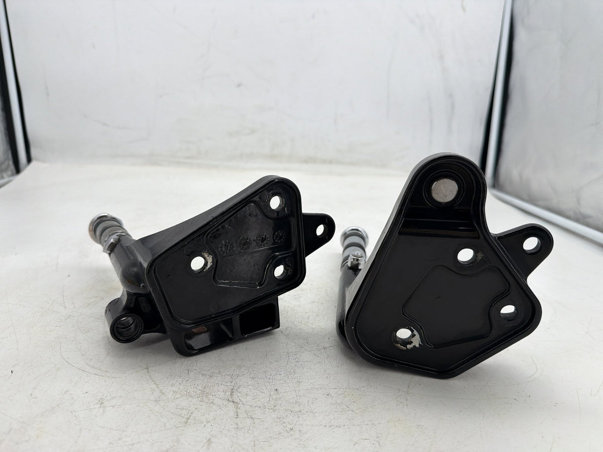 2001 Harley Softail Deuce FXSTD OEM Left & Right Driver Step Foot Rest Pegs