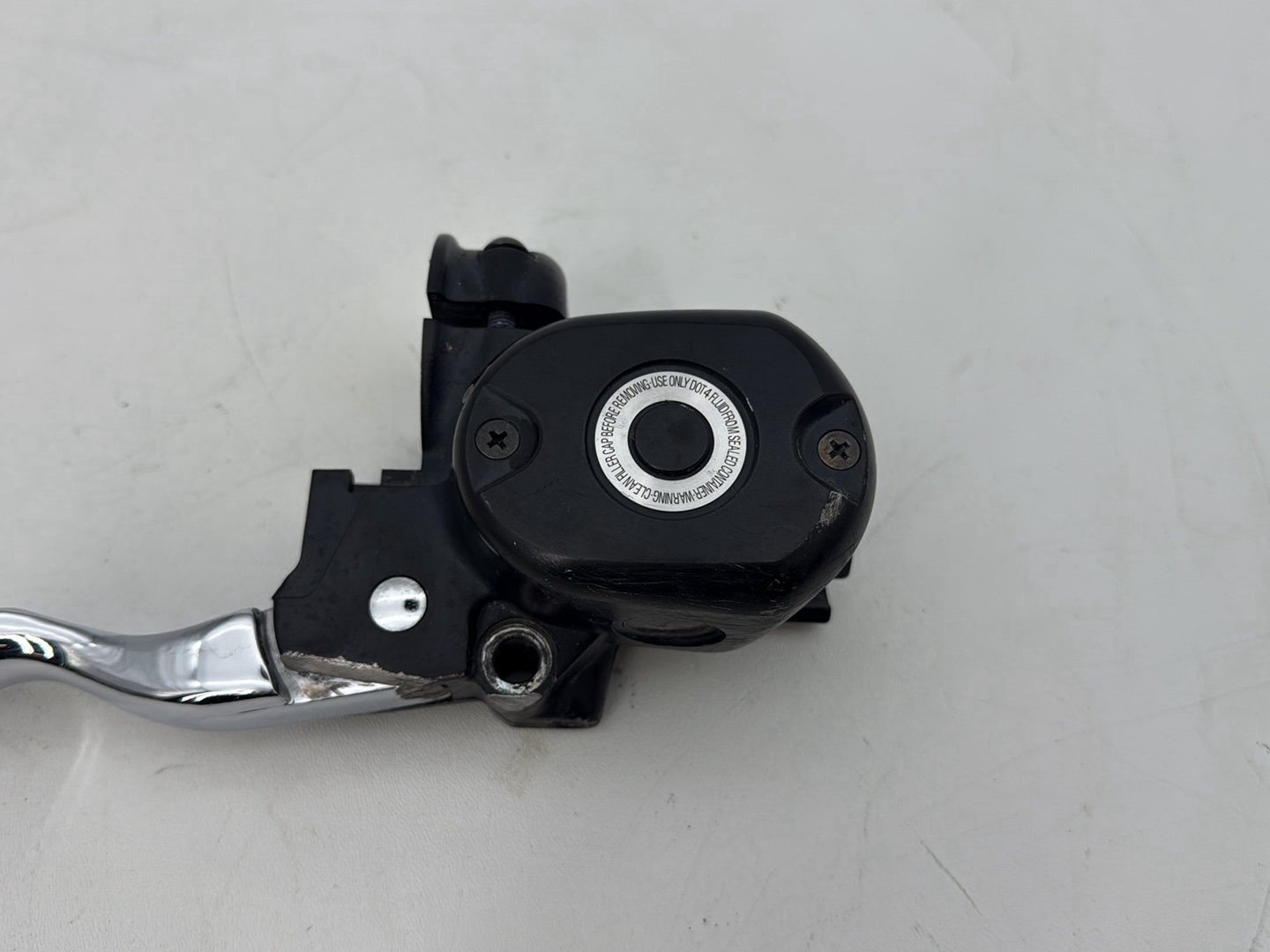 2004 - 2013 Harley-Davidson Sportster 883 Custom Front Right Brake Lever Master Cylinder 45146-07