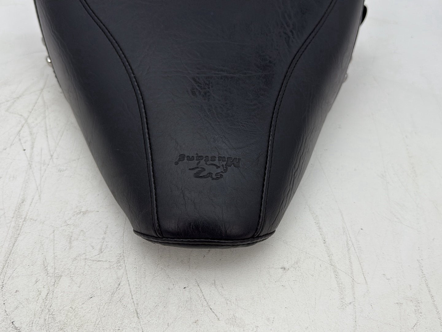 97 Harley Softail FLSTC Heritage Classic Rider Driver Solo Seat Pillion MUSTANG