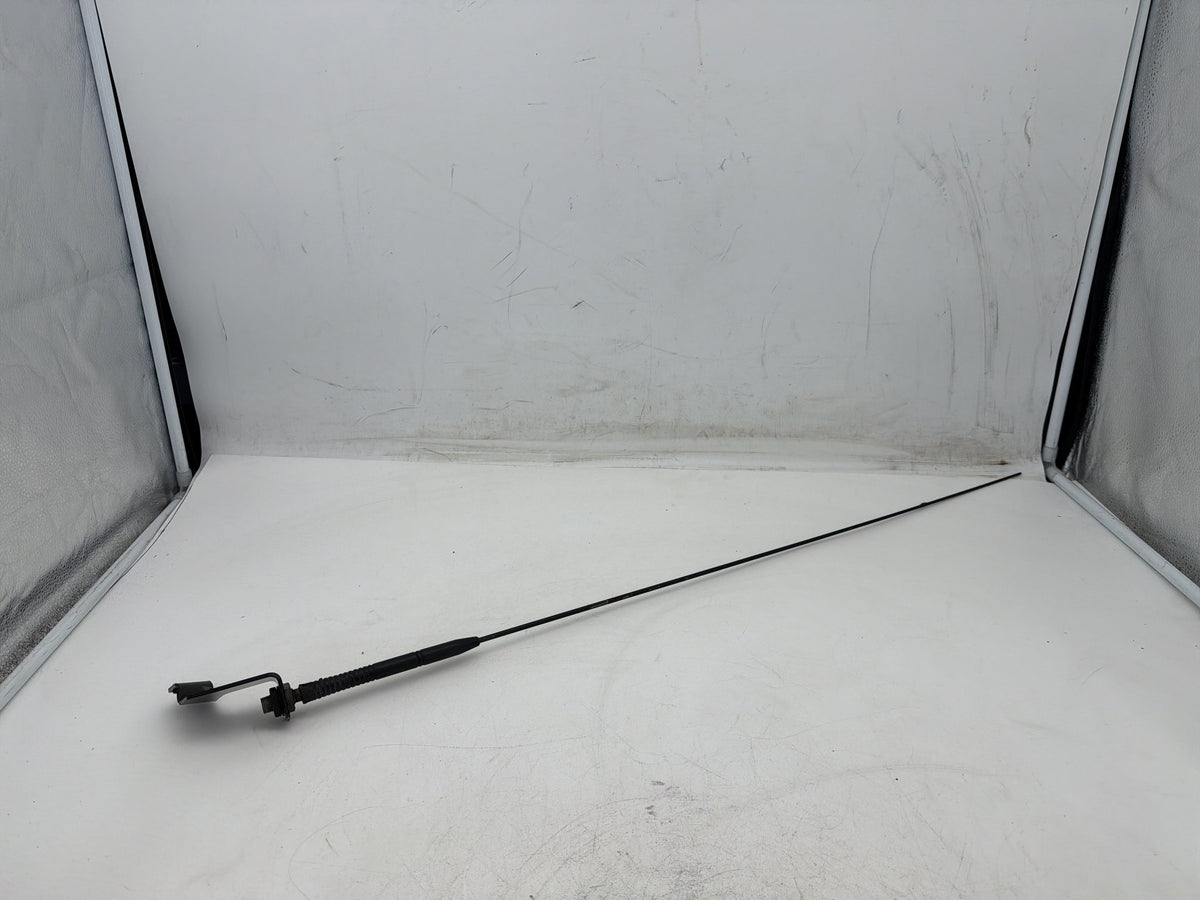 2013 Harley Street Glide Touring FLHX OEM Audio Radio Antenna Mast FM AM