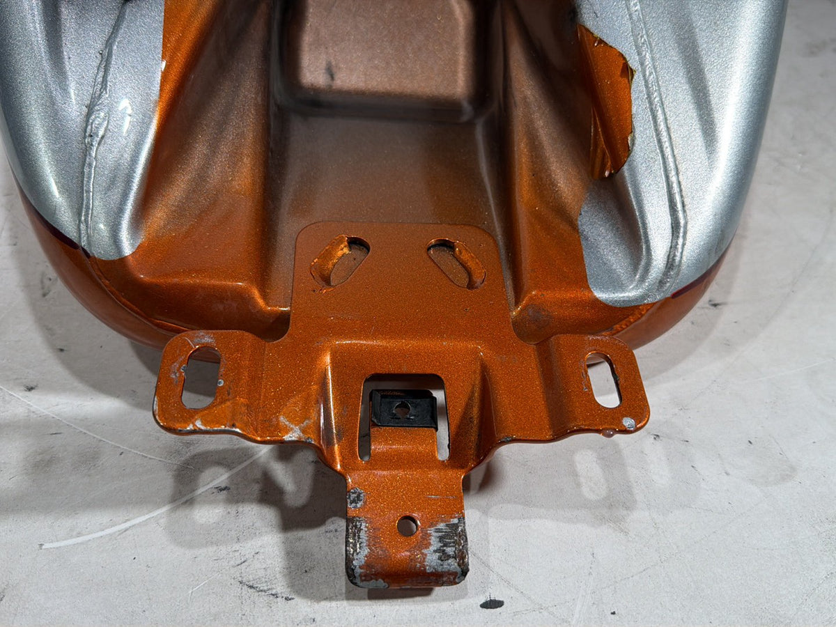 2014 Harley Electra Glide Touring Ultra OEM Fuel Gas Tank Gasoline Reservoir