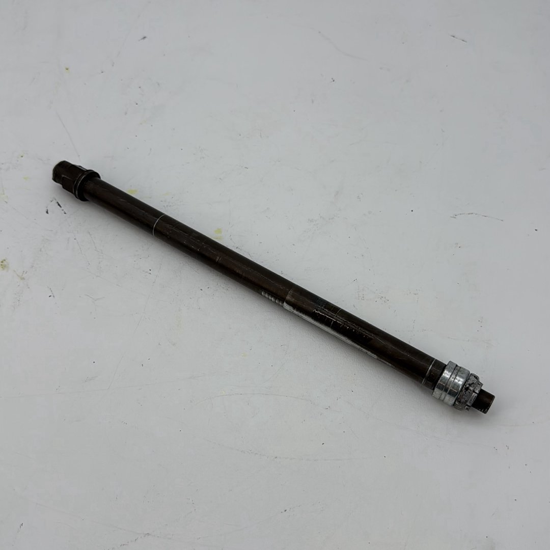 1999 - 2006 Harley-Davidson Touring Road King Rear Fork Swingarm Pivot Bolt Shaft  	47492-89A