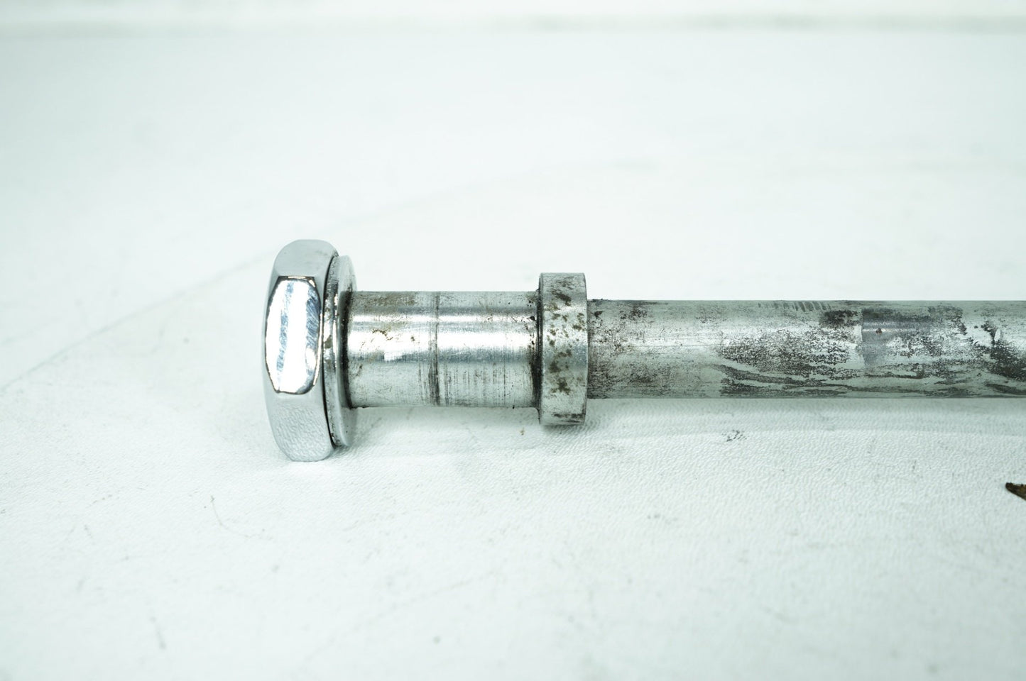 1999 - 2006 Harley-Davidson Softail Fat Boy Engine Mount Pivot Bolt Shaft 48054-00