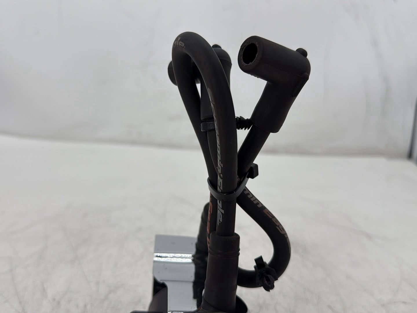 2013 Harley Heritage Softail Classic FLSTC OEM Ignition Coil Spark Plugs Cable