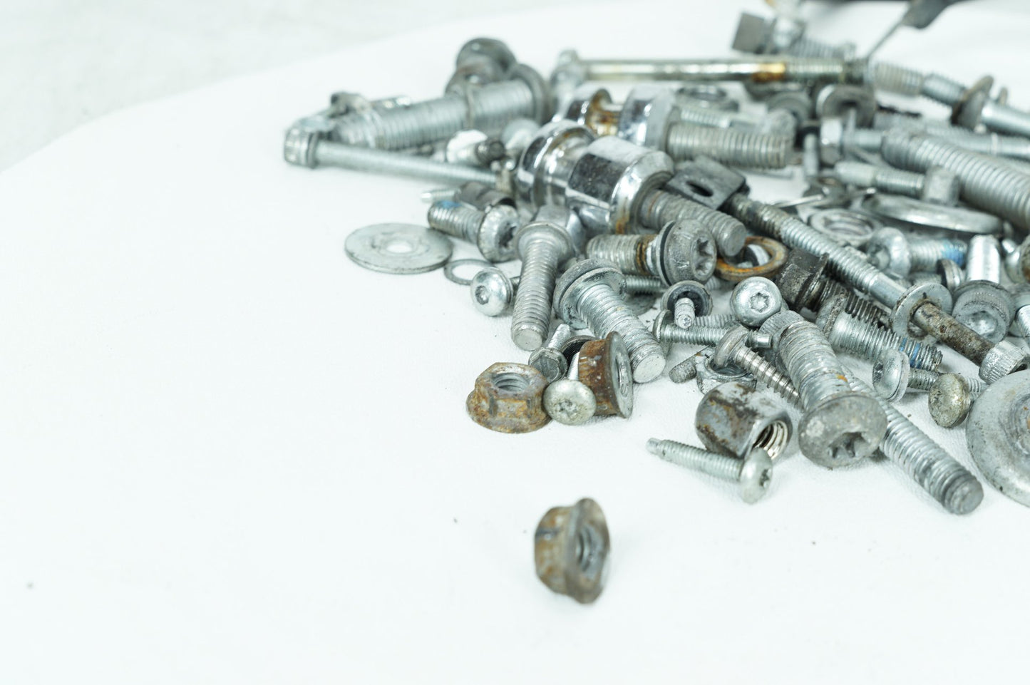 2007 - 2017 Harley-Davidson Dyna Switchback Hardware Bolts Nuts & Brackets 70284-06A
