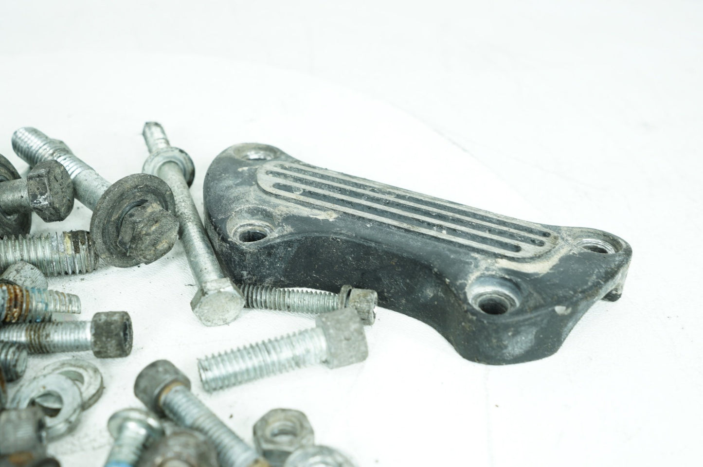 2008 Harley-Davidson Dyna FXDF - Hardware Bolts Nuts & Brackets