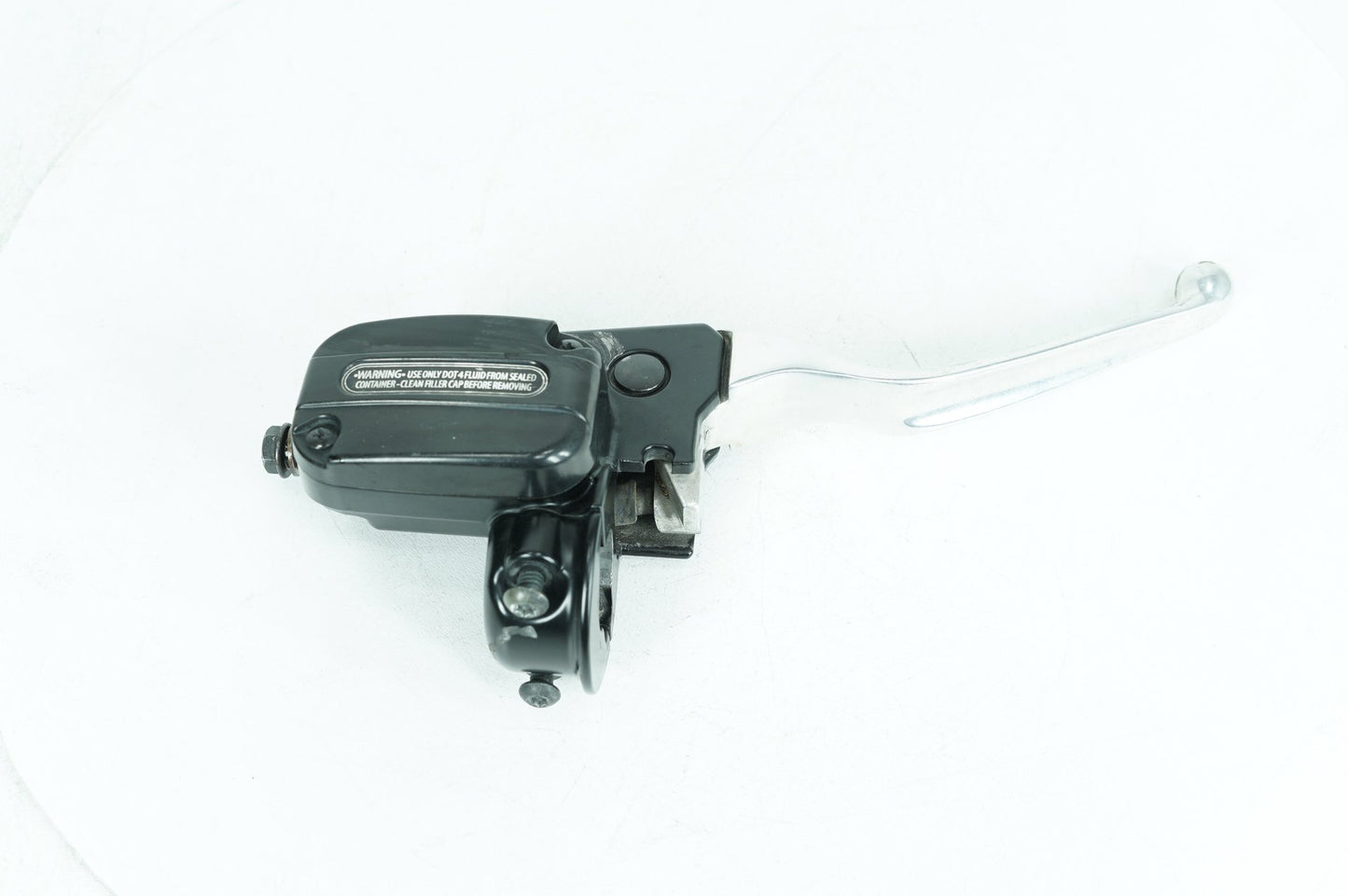 2008 - 2016 Harley-Davidson Touring Electra Glide Ultra Front Right Brake Lever Master Cylinder  	44551-08D