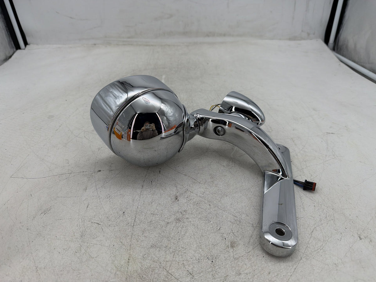 2015 Harley Electra Glide Touring Ultra OEM Front Right 1 Turn Signal Indicator