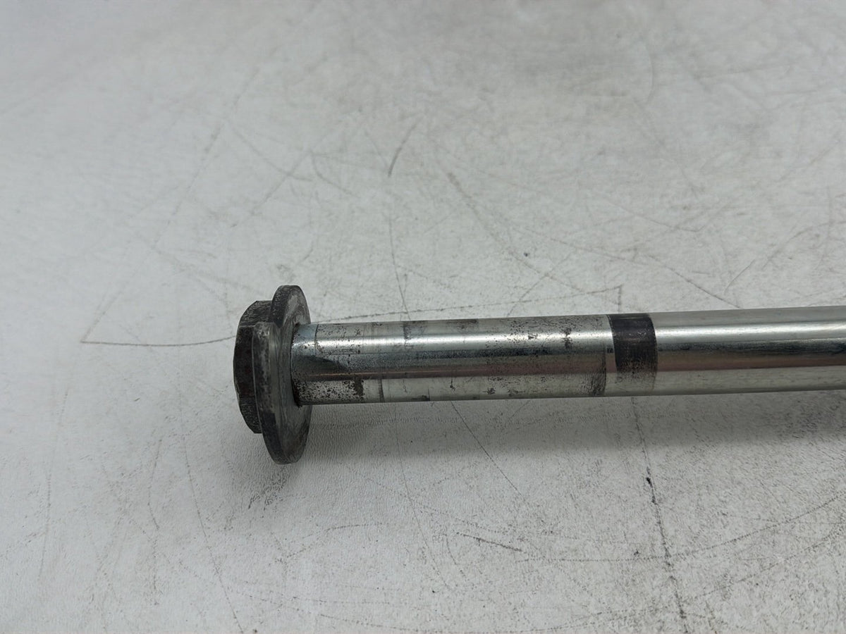 2013 Harley Electra Glide Touring CVO Screamin Eagle Rear Wheel Axle Bolt Shaft