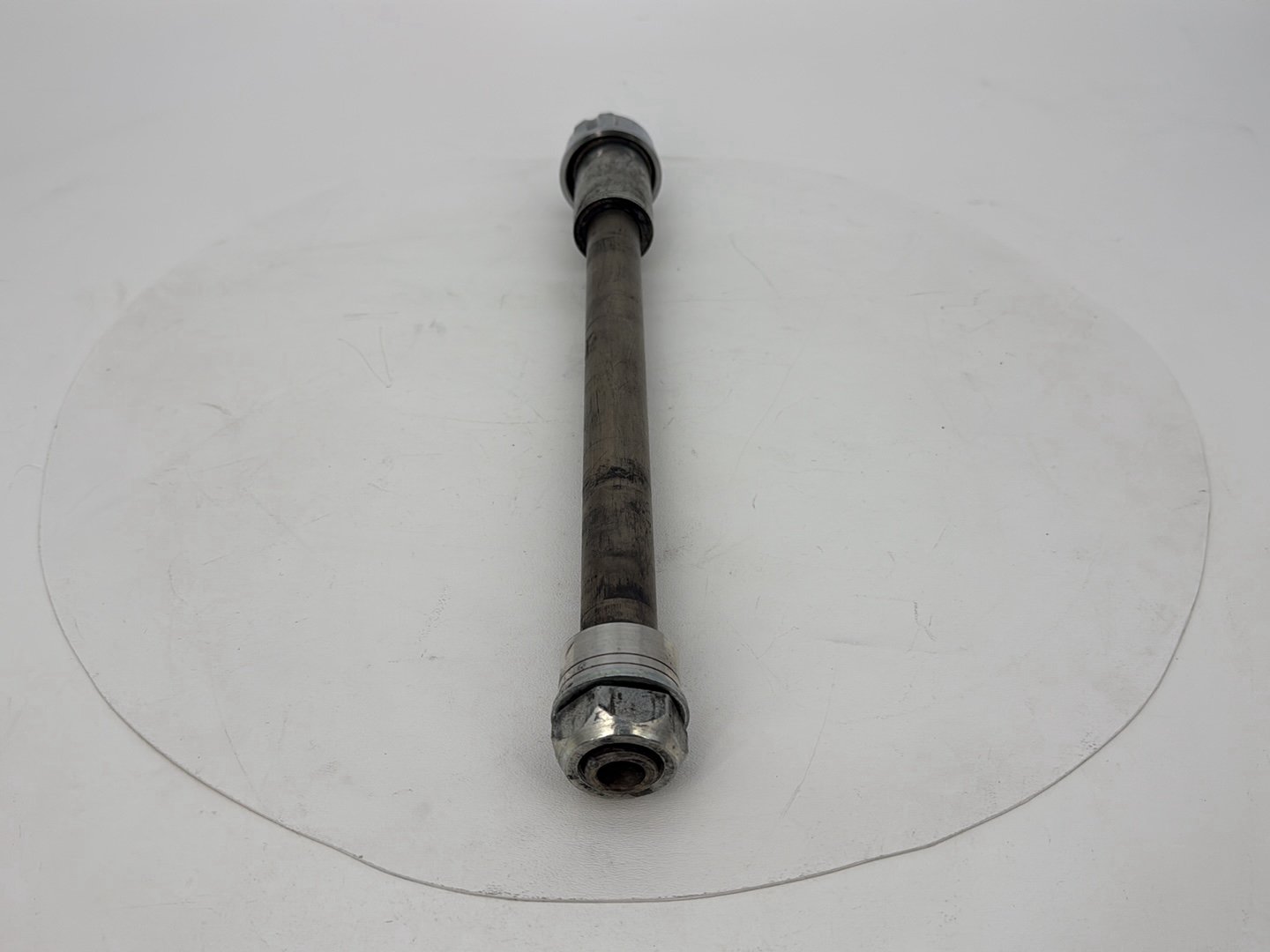 2007 - 2017 Harley-Davidson Dyna Wide Glide Rear Wheel Axle Bolt Shaft  	41114-08
