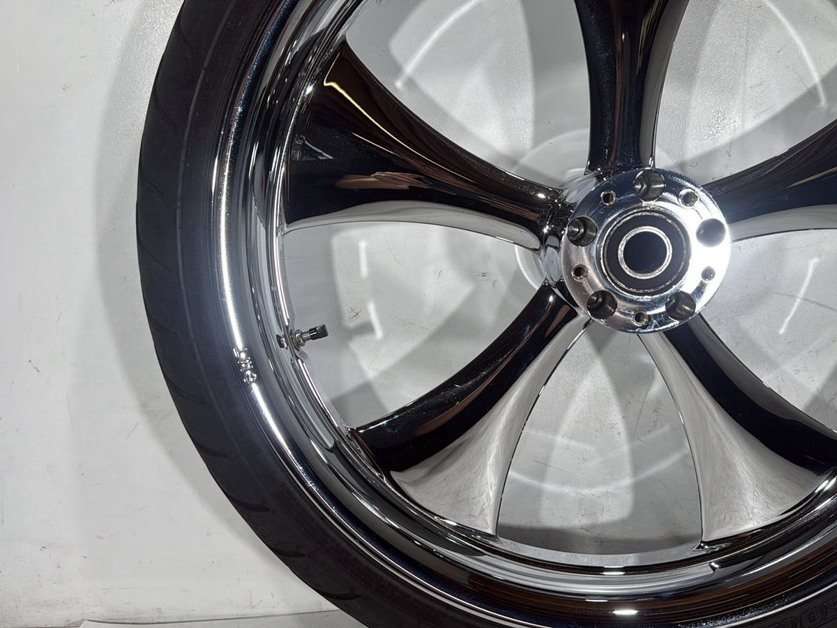 2007 Harley Street Glide Touring FLHX OEM Front Wheel Rim Tire