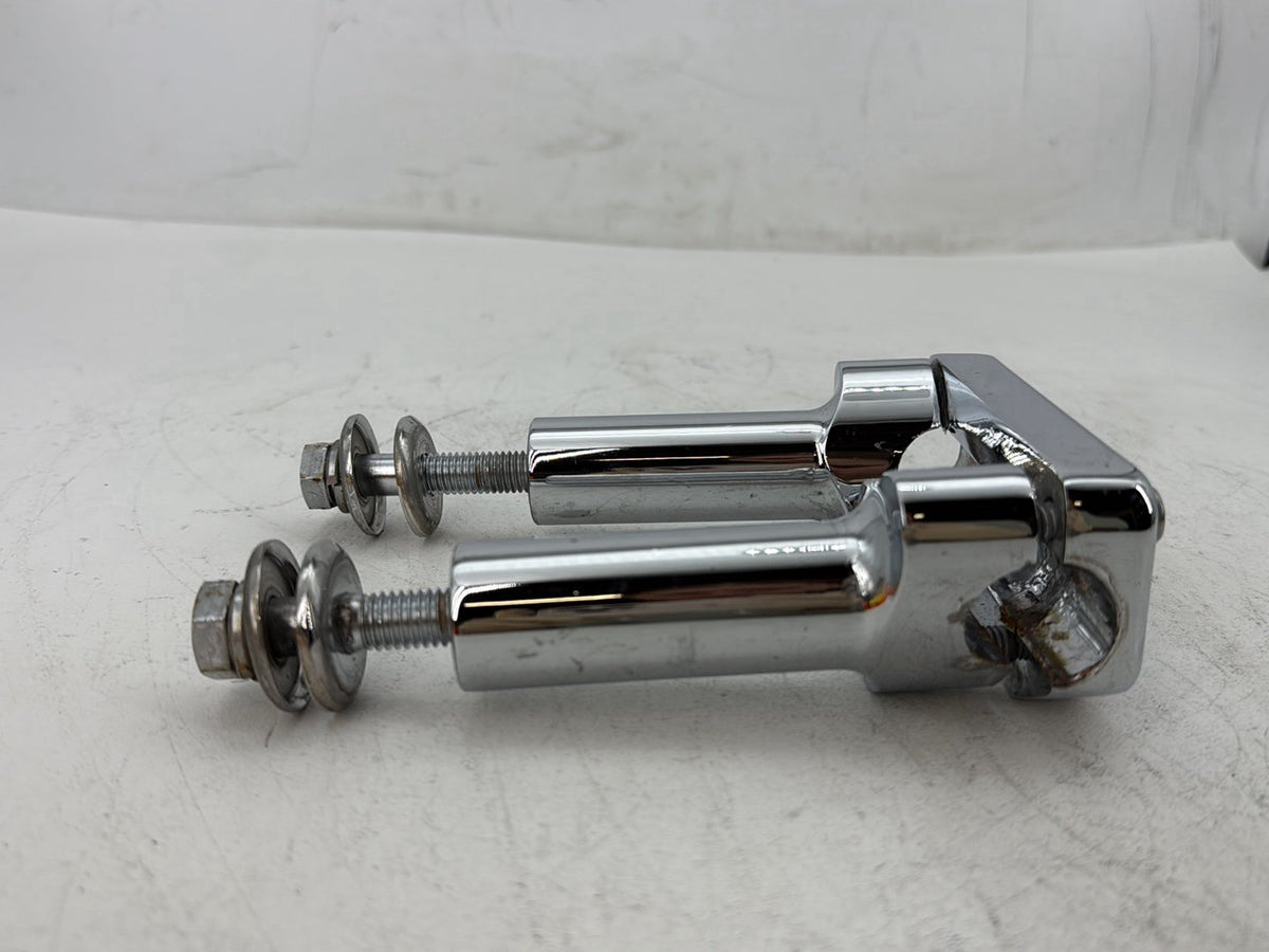 2006 Harley Dyna FXDWGI Wide Glide OEM Front Handlebar Riser Top Clamp Chrome
