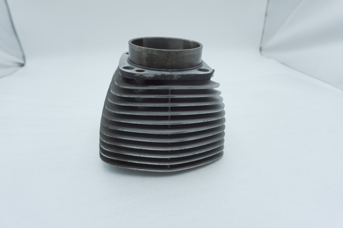 1999 - 2006 Harley-Davidson Touring Electra Ultra Classic Twin Cam Engine Jug 1 Cylinder Barrel 16525-99