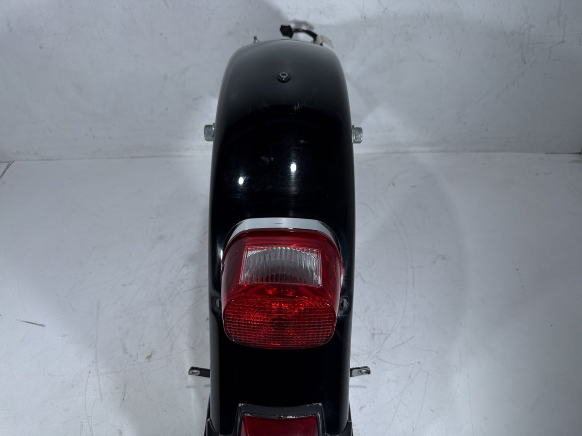 02 Harley Electra Glide Touring FLHT OEM Rear Wheel Fender Taillight Brake Lamp