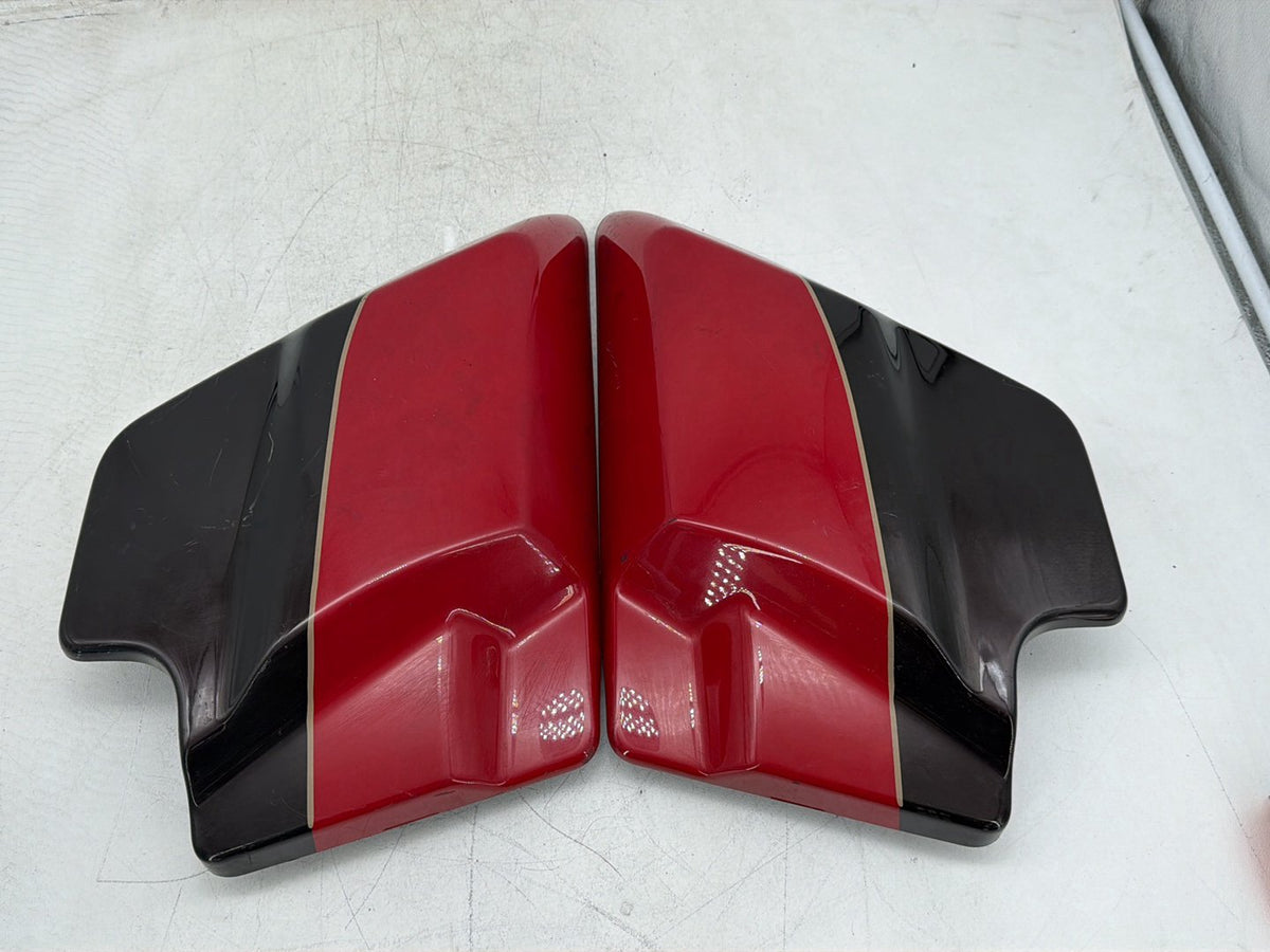 2011 Harley Electra Glide Touring Ultra OEM Left Right Side Fairing Cover