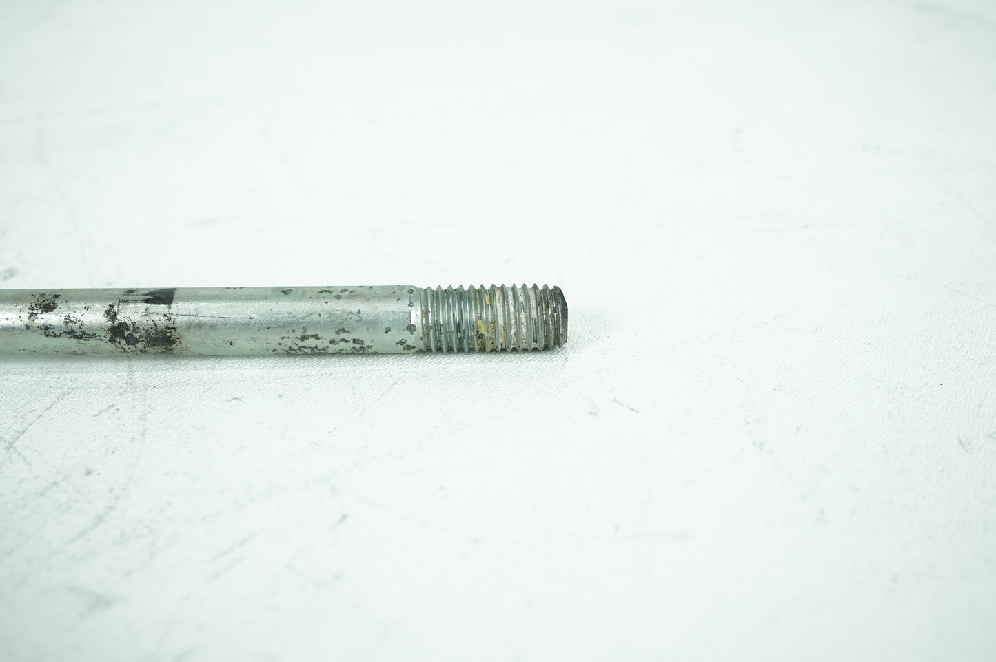 1999 - 2006 Harley-Davidson Softail Heritage Classic Engine Mount Pivot Bolt Shaft 48054-00
