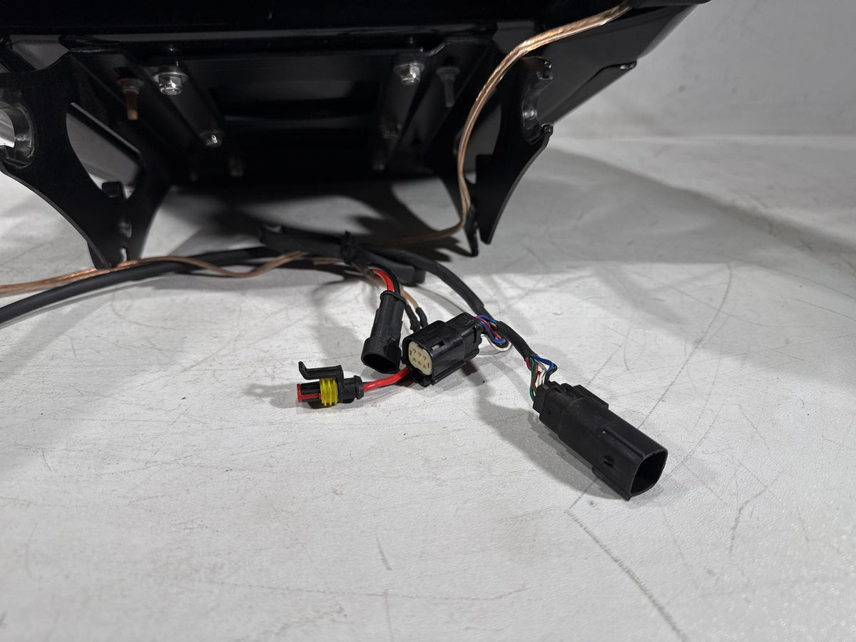 2014 Harley Touring FLHTK Electra Glide OEM Pass Backrest Tour Pak Luggage NOKey