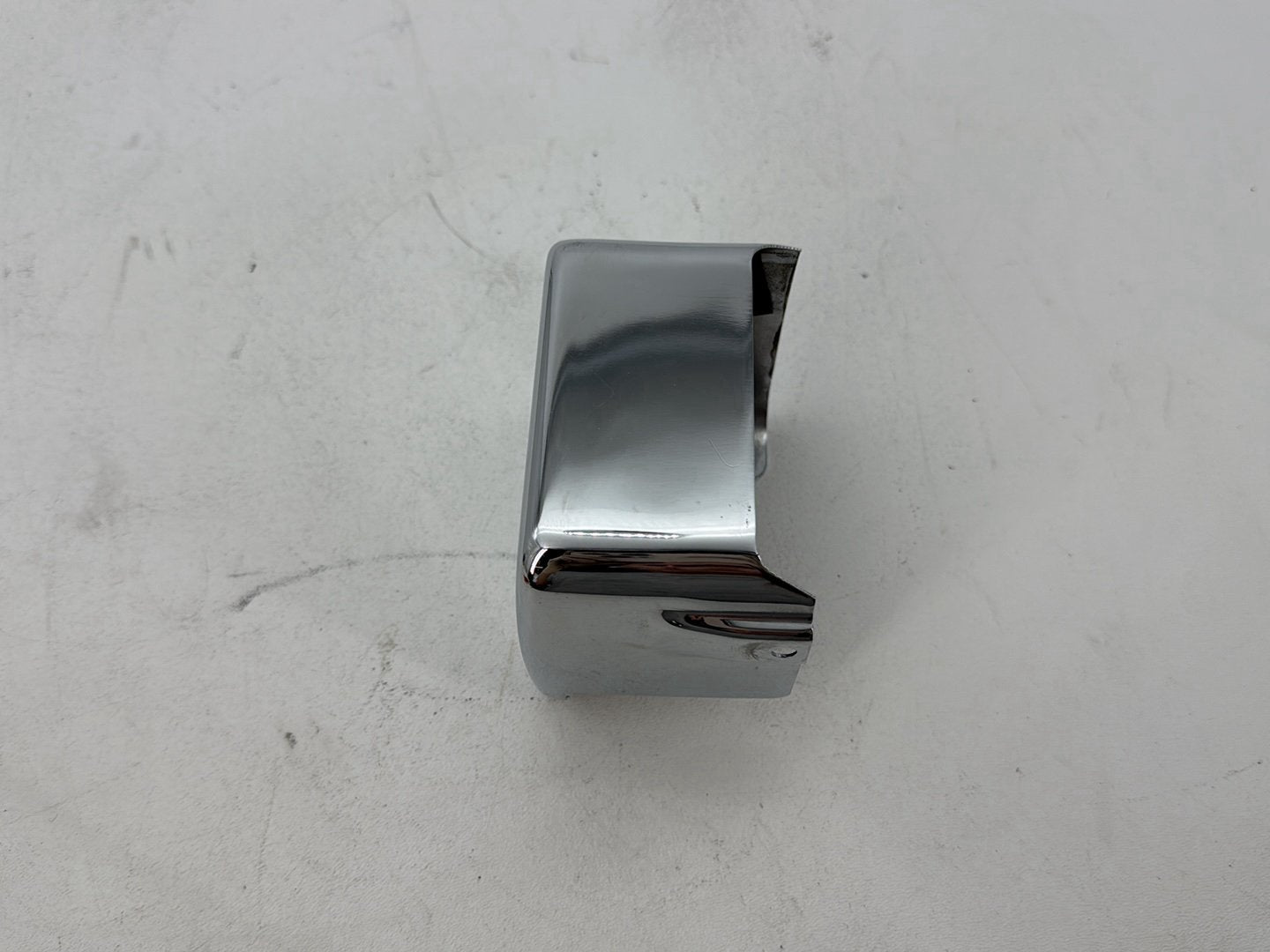 2004 Harley Softail FLSTC Heritage Classic OEM Ignition Igniter Coil Cover Trim