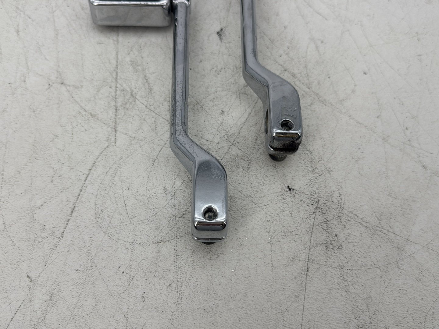 2006 Harley Softail FLSTCI Heritage Classic OEM Gear Shifter Lever Pedal Pedals