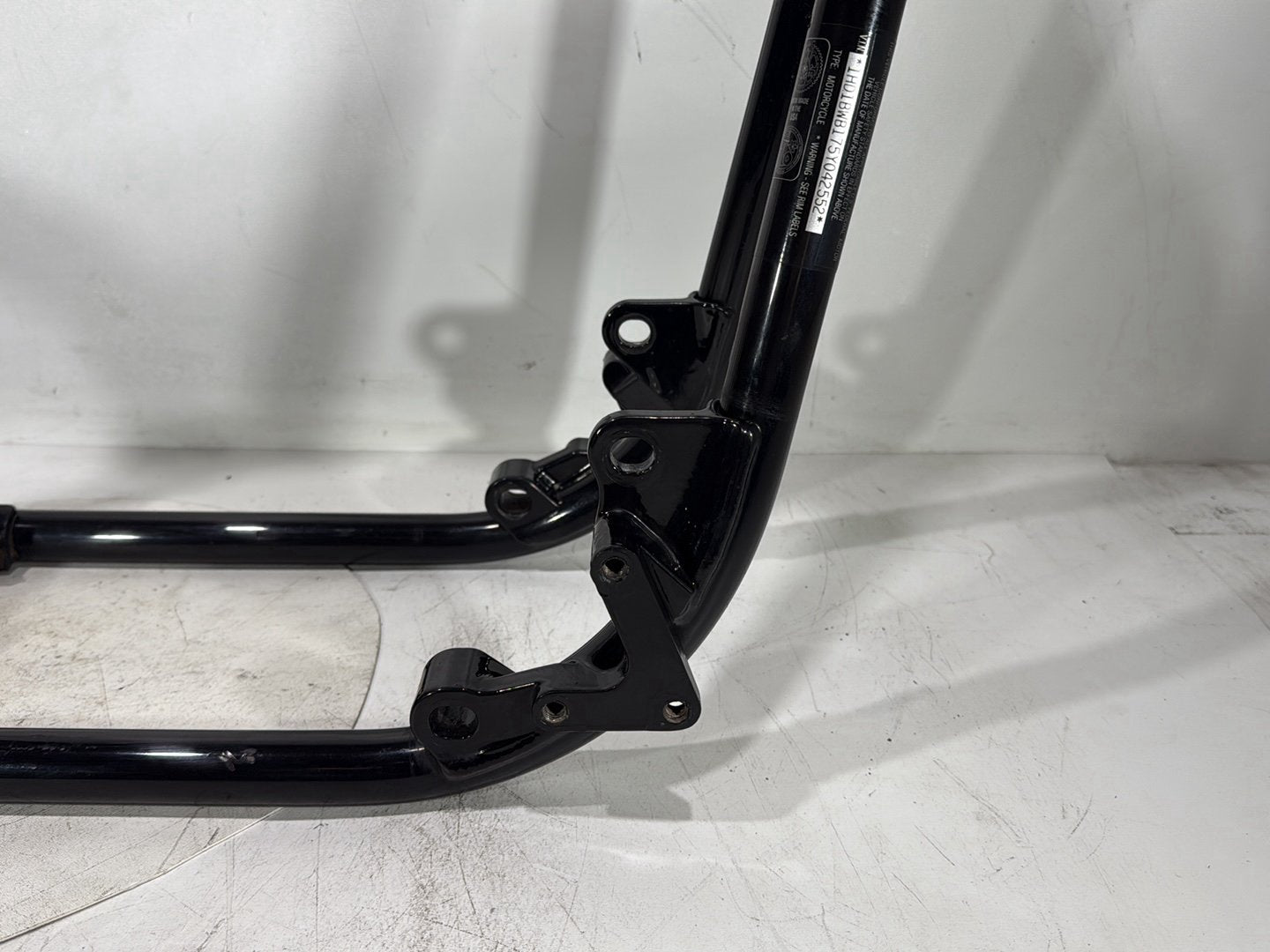 2005 Harley Heritage Softail Classic FLSTCI OEM Body Main Frame Chassis SLVG