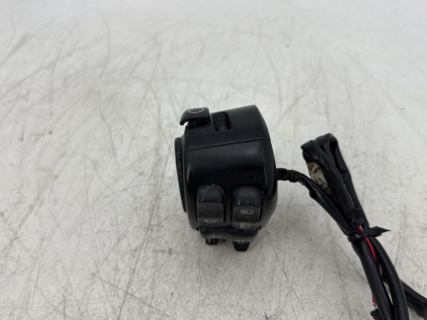 2015 Harley Road Glide Touring FLTRXS OEM Left Turn Signal Headlight Switches Controls