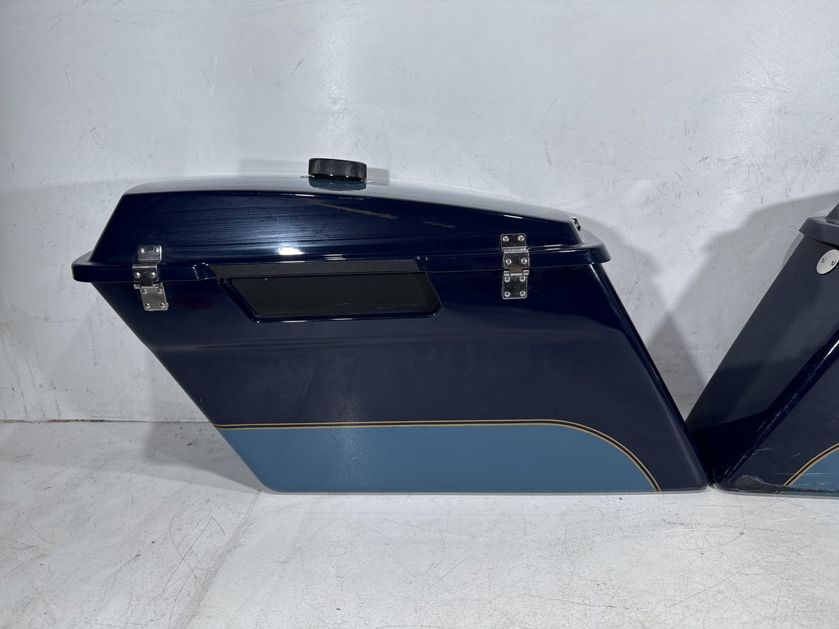 2011 Harley Electra Glide Touring Police OEM Left Right Saddlebags Luggage NOKey