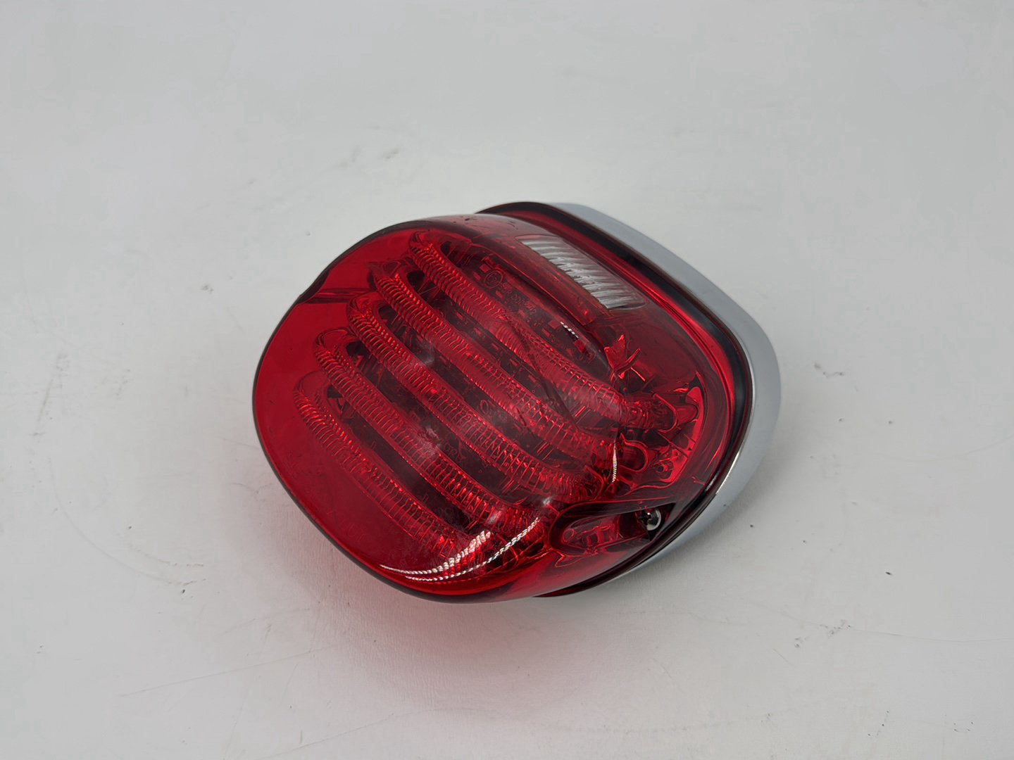 2007 - 2012 Harley-Davidson Touring Road Glide Rear Brake Taillight Tail Lamp 68066-99A