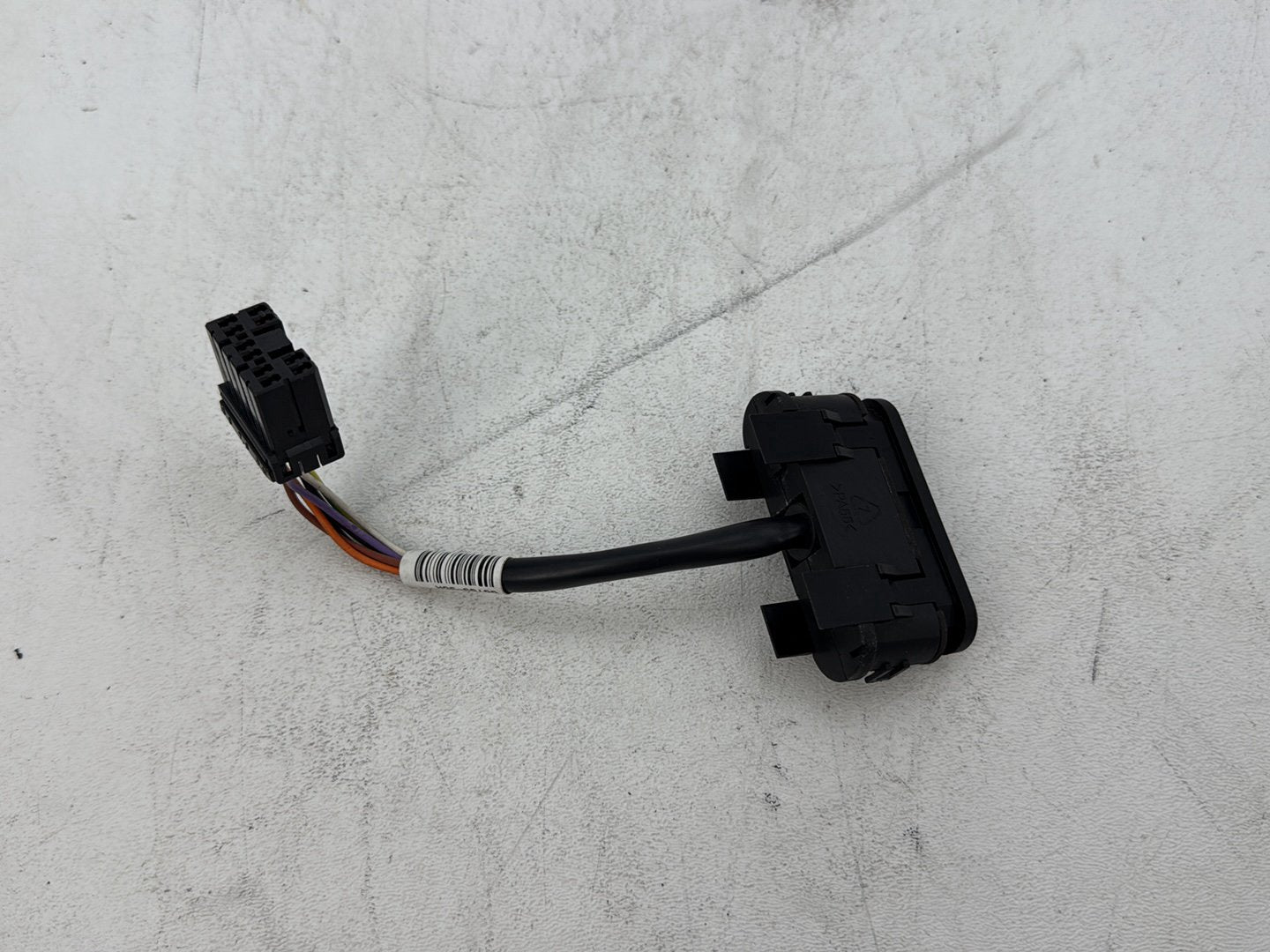 07 Harley Street Glide Touring FLHX OEM Dash Indicator Lamp Wire Plug 68789-96A